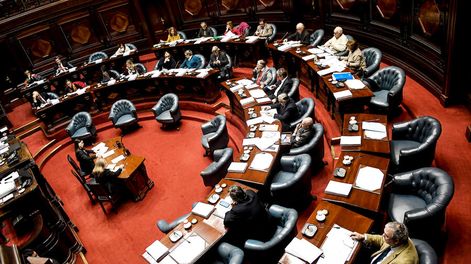 imagen de Frente Amplio celebra “histórico” cambio de la Ley Orgánica Militar