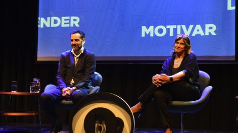 Rafael Porzecanski y Mariana Pomies en la última edición de Desayunos de Búsqueda. Fotos: Mauricio Rodríguez / Galería