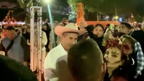 México: asesinan al alcalde de Uruapan en plena celebración de Día de Muertos.