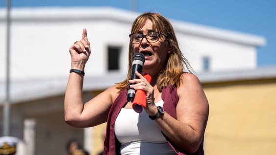 Cecilia Cairo, durante su asunción como ministra, el 5 de marzo en el barrio Campo Galusso de Montevideo Cecilia Cairo, durante su asunción como ministra, el 5 de marzo en el barrio Campo Galusso de Montevideo