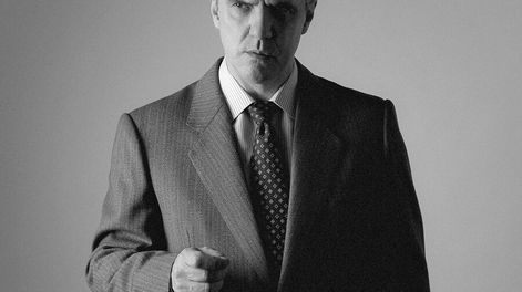 Búsqueda | Álvaro Armand Ugón como el polaco Jan Karski. Foto: Renzo Quarneti