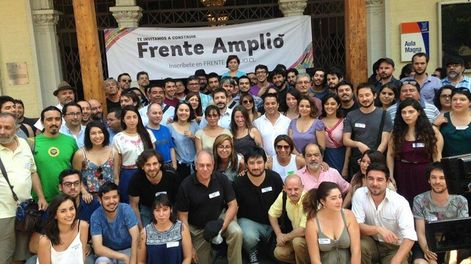 imagen de El Frente Amplio chileno se inspira en la coalición uruguaya, pero son más sus diferencias políticas que las similitudes