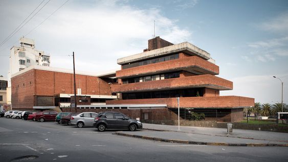 Seis de los mayores bancos no lograron acordar con el gremio de empleados bancarios, AEBU . Foto: Ricardo Antúnez, adhocFOTOS Seis de los mayores bancos no lograron acordar con el gremio de empleados bancarios, AEBU . Foto: Ricardo Antúnez, adhocFOTOS