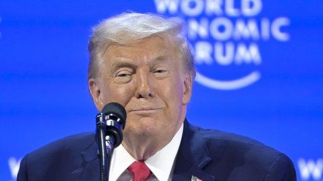 Donald Trump pronuncia un discurso especial en la reunión anual del Foro Económico Mundial en Davos, Suiza, el 21 de enero de 2026.