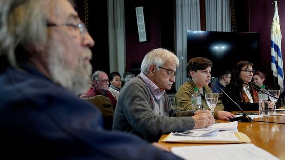 Conferencia de la Intersocial en la Facultad de Derecho de la Udelar en Montevideo. Foto: Javier Calvelo / adhocFOTOS