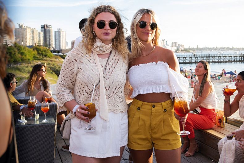 Paula Placitelli y Julieta Broggi
