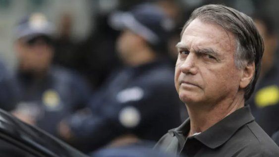 El expresidente brasileño, Jair Bolsonaro, sale del hospital DF Star de Brasilia el 14 de septiembre de 2025. El expresidente brasileño, Jair Bolsonaro, sale del hospital DF Star de Brasilia el 14 de septiembre de 2025.