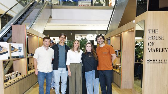Director de Mainau Group Germán Albanell, gerente general de Cleanway Lucas Durán, jefa de Marketing de Mainau Group Josefina Rippe, gerenta comercial de House of Marley Emilia Ballester y director de Marketing de Mainau Group Gabriel González.