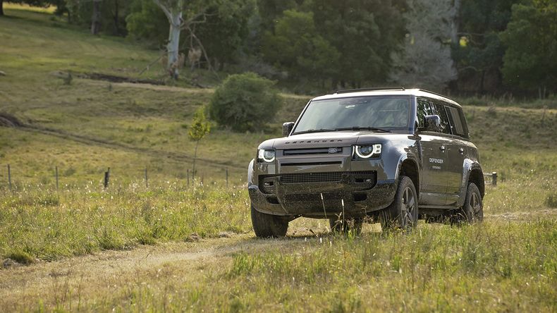 Land Rover Defender 110