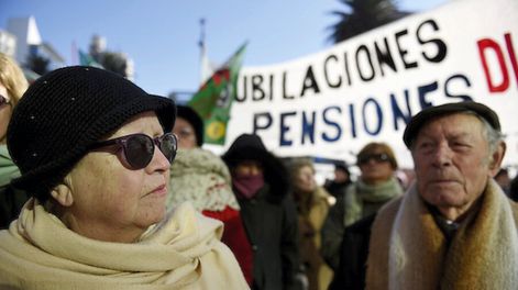 La comisión tiene un mes para hacer las recomendiciones de reforma jubliatoria. Foto: Nicolás Celaya / adhocFOTOS