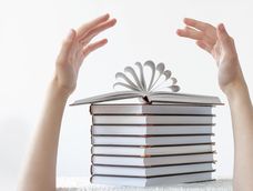 5 libros de autoras mujeres para leer o regalar en navidad