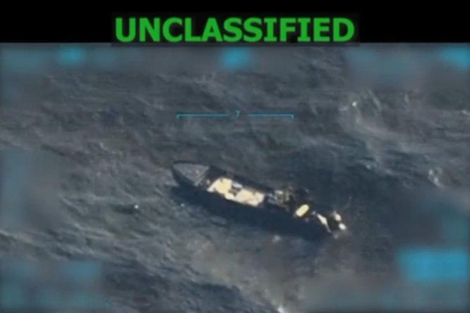 Estados Unidos atacó una segunda lancha en el mar Caribe que transportaba presuntamente a tres narcotraficantes venezolanos, anunció Trump.