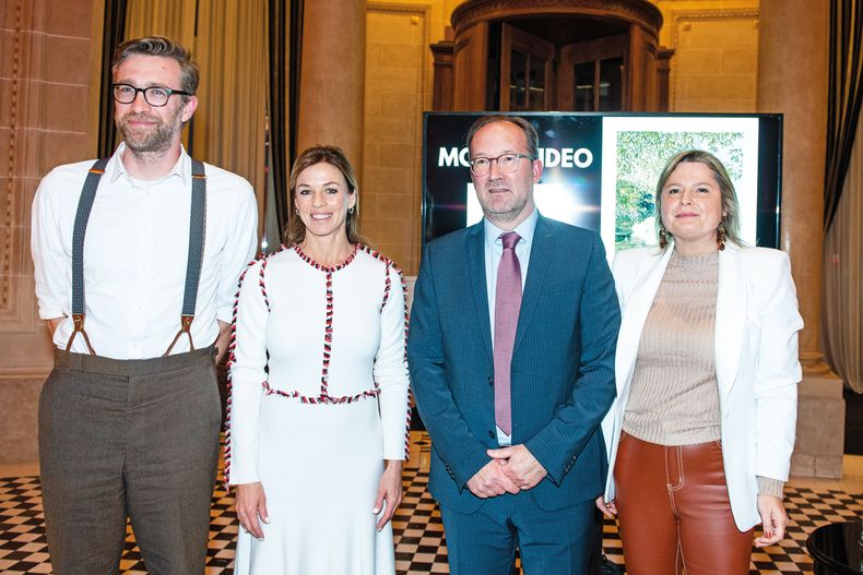 Gerente general de Katoen Natie Kenny Pauwels, impulsora de Sembrando Lorena Ponce de León, embajador de Bélgica en Argentina, Uruguay y Paraguay Karl Dhaene y directora ejecutiva de Sembrando Andrea Bellolio
