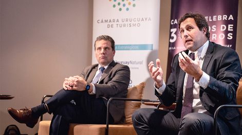 Diego Labat disertó ante empresarios turísticos