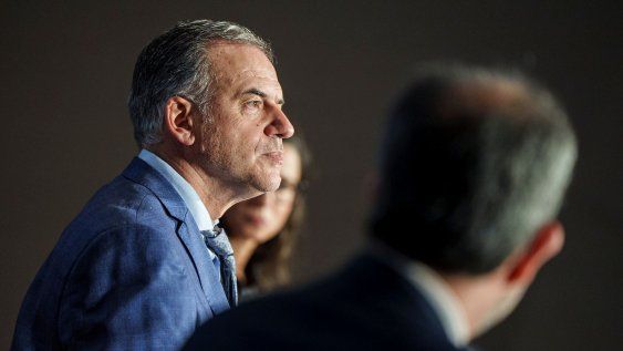 Yamandú Orsi durante la entrevista en Desayunos Búsqueda. Yamandú Orsi durante la entrevista en Desayunos Búsqueda.