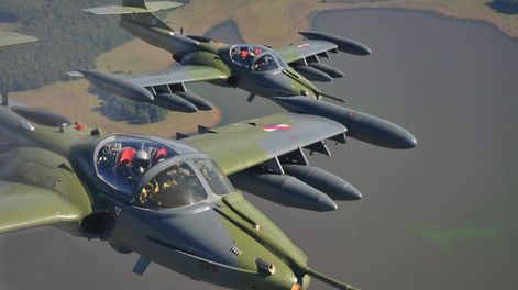 El Cessna A-37 Dragonfly es uno de los aviones que la FAU utiliza para el patrullaje y el control de rutas vinculadas al narcotráfico