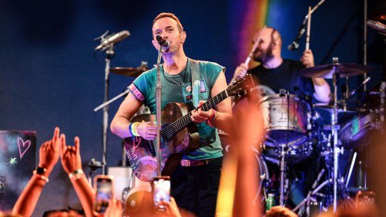 Chris Martin. Chris Martin.