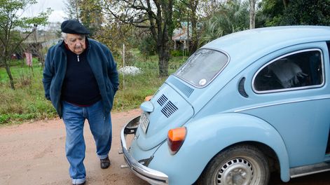 imagen de El Frente Amplio tiene “la enfermedad del segundo batllismo” y puede perder por eso; lo importante es “preservar el estandarte”