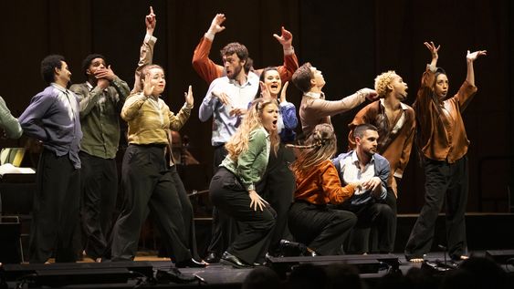 Sueño de una noche de verano de Shakespeare reinventado por Les Arts Florissants a través del hip-hop escénico del coreógrafo Mourad Merzouki Sueño de una noche de verano de Shakespeare reinventado por Les Arts Florissants a través del hip-hop escénico del coreógrafo Mourad Merzouki