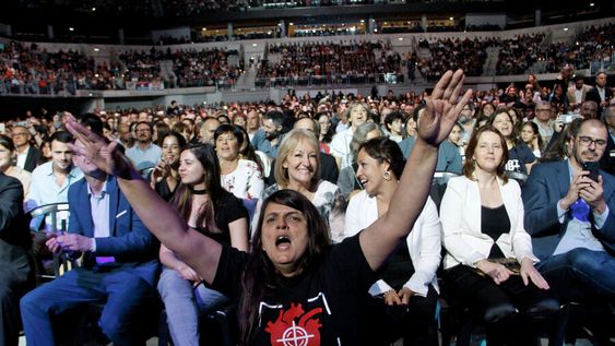 imagen de Ahora hay que darle de comer imagen de Ahora hay que darle de comer