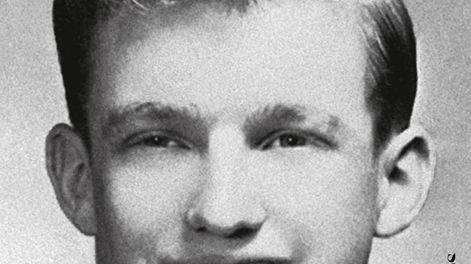 Búsqueda | El libro de Mary L. Trump vendió casi un millón y medio de copias en la primera semana de ventas.