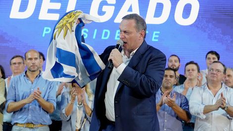 Búsqueda | Precandidato presidencial del Partido Nacional, Álvaro Delgado, durante el acto lanzamiento de su campaña. Fotos: Javier Calvelo / adhocFOTOS