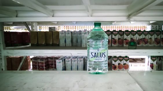 Supermercado en Montevideo. Foto: Javier Calvelo / adhocFOTOS