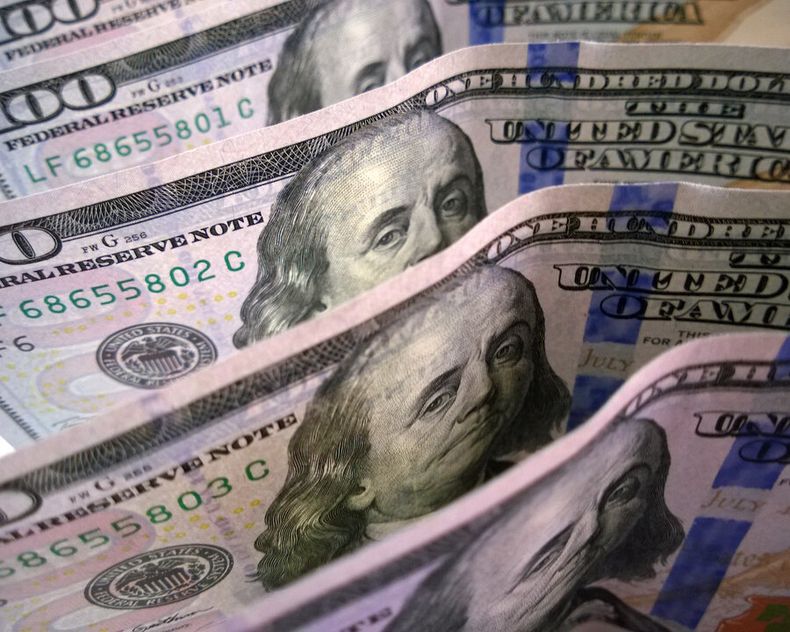imagen de Compras del Banco Central sostienen la cotización del dólar