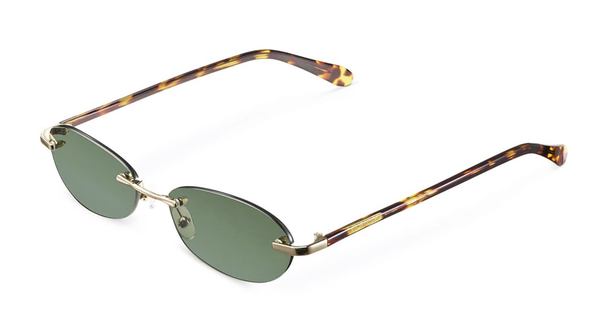 Lentes de sol montados al aire