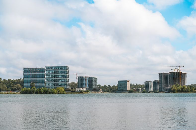 Entre naturaleza, posibilidades a futuro y el gigante del negocio inmobiliario, el gran desaf&iacute;o de los lagos como nueva zona a gestionar depender&aacute; de c&oacute;mo se logre apaciguar esa convivencia.