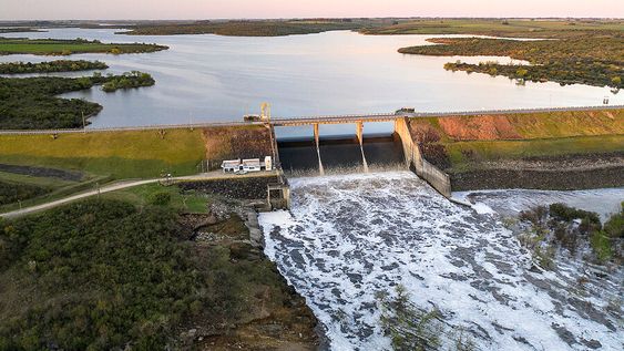 Represa de Paso Severino. Foto: Nicolás Celaya / adhocFOTOS