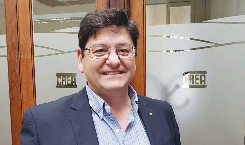 El coordinador general de Fucrea y exministro del MGAP,&nbsp;Martín Aguirrezabala, afirmó que comprar tierra es lo menos&nbsp;eficiente que puede hacer el gasto público hoy.