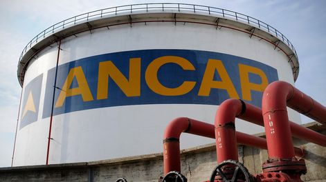 En la refinería de La Teja se procesan unos 45.000 barriles diarios de crudo