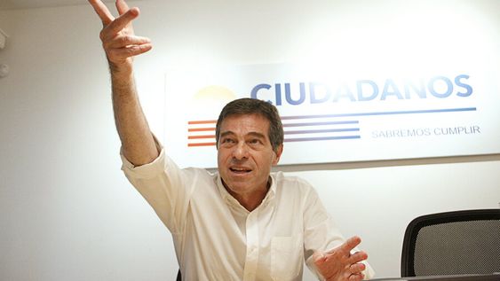 imagen de Si el próximo gobierno es evolución del actual, como propone Lacalle Pou, “estamos en el horno”, porque Uruguay se “está desintegrando” imagen de Si el próximo gobierno es evolución del actual, como propone Lacalle Pou, “estamos en el horno”, porque Uruguay se “está desintegrando”