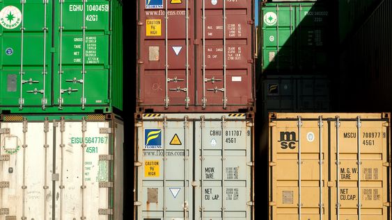 Contenedores en el Puerto de Montevideo. Contenedores en el Puerto de Montevideo.