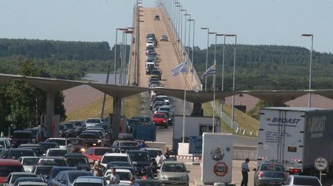 Se intensificará las inspecciones en la frontera, en particular con Argentina. Foto: Aduanas