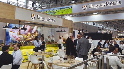 El estand de Uruguay Meats en Anuga fue de 660 metros cuadrados, con un restaurante para degustar carne uruguaya; participaron 15 plantas coexpositoras y más de 15 empresas del sector, totalizando unas 80 personas