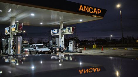 La ministra de Industria entiende que en el sector de las estaciones “hay muchos intereses en juego”. Foto: Pablo Vignali, adhocFOTOS