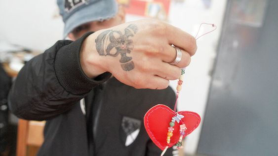 la mitad de los adolescentes del inisa tienen familiares presos y un 25% pasa mas de 18 horas diarias en la celda