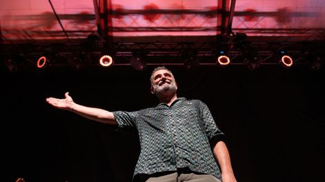 Búsqueda | Jorge Drexler en concierto. Foto: Santiago Mazzarovich / adhocFOTOS