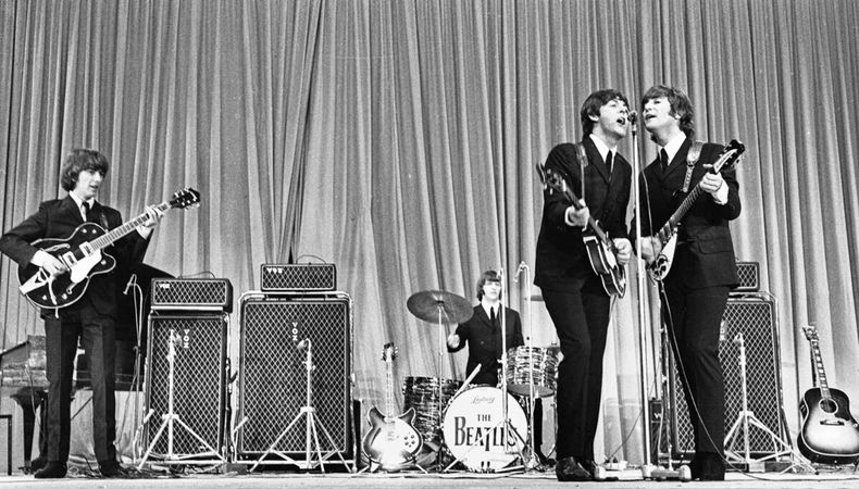 En 1963, The Beatles ofrecieron algo inédito: un disco lleno de buenas canciones, de las cuales más de la mitad eran suyas.