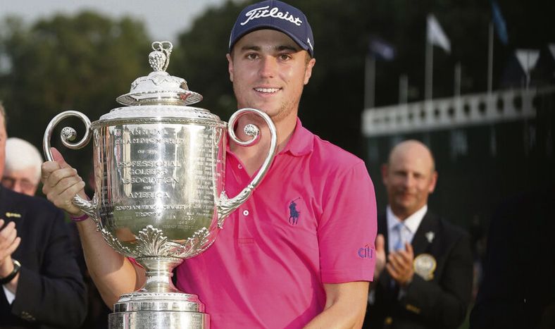 imagen de El estadounidense Justin Thomas obtuvo en forma brillante el PGA Championship, el último torneo Major del año