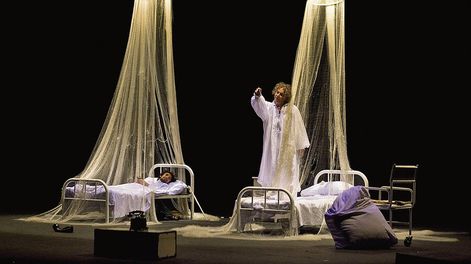 Daniele Finzi Pasca. Fotos: Compañía Finzi Pasca