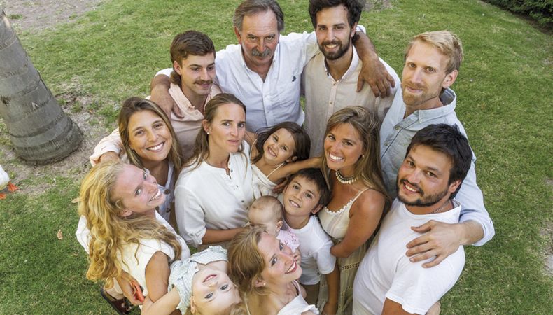 imagen de Las familias vuelven a juntarse entre tradiciones, brindis y abrazos
