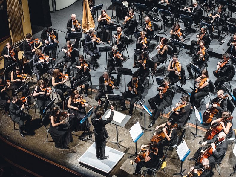 Con dirección de Martín García, la Orquesta Filarmónica de Montevideo promete atraer públicos de distintos gustos