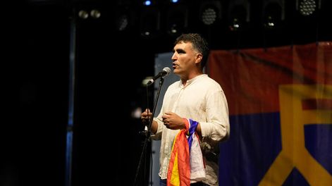 Andrés Lima, durante el acto de aniversario del Frente Amplio, el 4 de febrero en La Paloma. Foto: Nicolás Celaya, adhocFOTOS