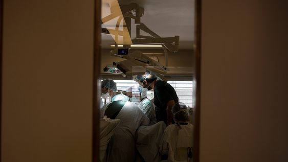 Cirugía en un centro de salud Cirugía en un centro de salud