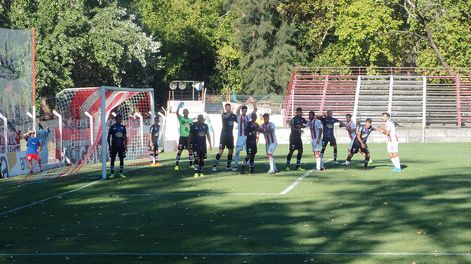 imagen de Proponen unificar canchas de fútbol para recuperar espacios públicos
