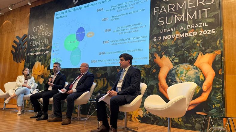 El presidente de la FARM, el uruguayo Jorge Andrés Rodríguez, participó de la COP 30 Farmers´Summit, realizada el pasado miércoles 5 en Brasilia.