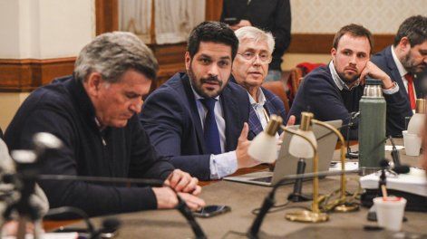 Bancada bicameral del Partido Colorado se reunió para estudiar el articulado del proyecto de presupuesto.